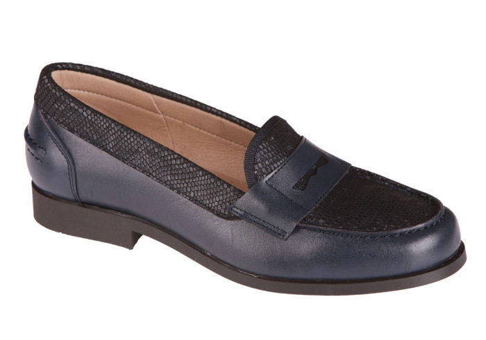 ZAPATO DE MUJER MOCASIN MARINO