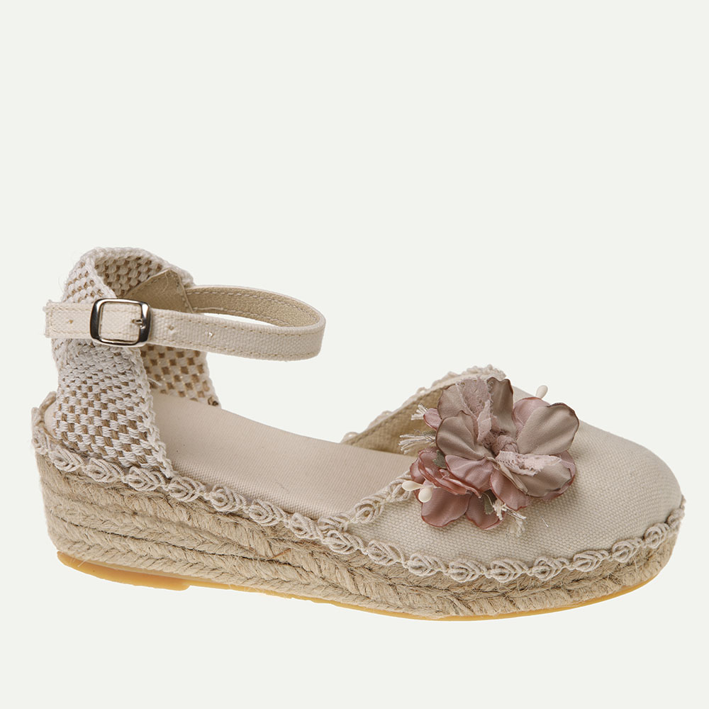 ZAPATO COMUNIÓN NIÑA ESPARTEÑA LINO CRUDO