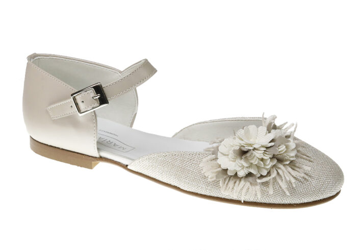 ZAPATO DE NIÑA COMUNIÓN LINO Y PIEL CON CORREA