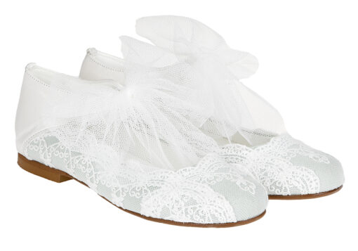 ZAPATO DE NIÑA COMUNIÓN PUNTILLA SALVIA