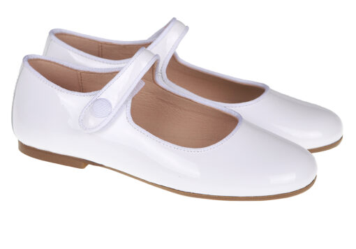 ZAPATO DE NIÑA TIPO MERCEDITAS CHAROL BLANCO