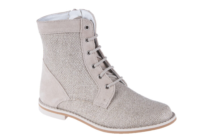 BOTA DE NIÑO COMUNIÓN CRUDO